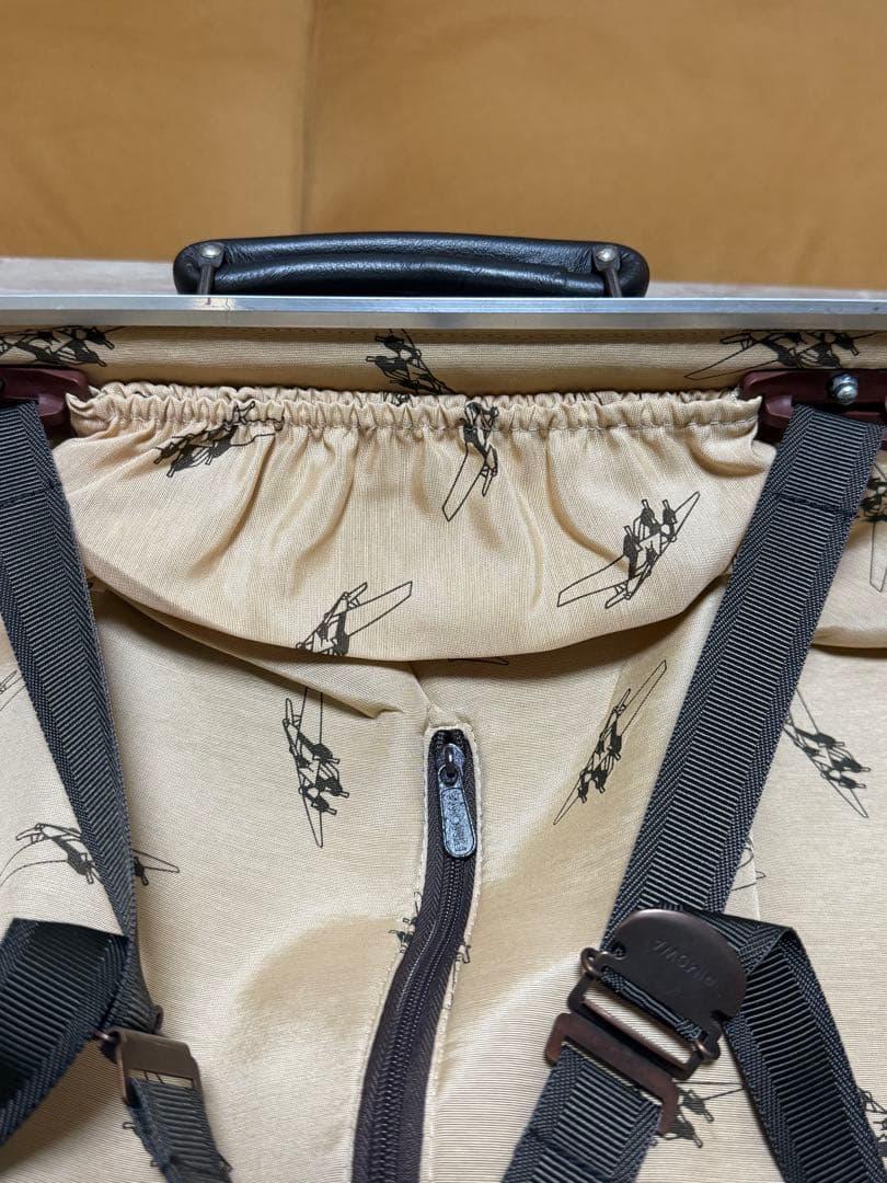 リモワ　クラシックフライト　キャビン　35L 機内持ち込み