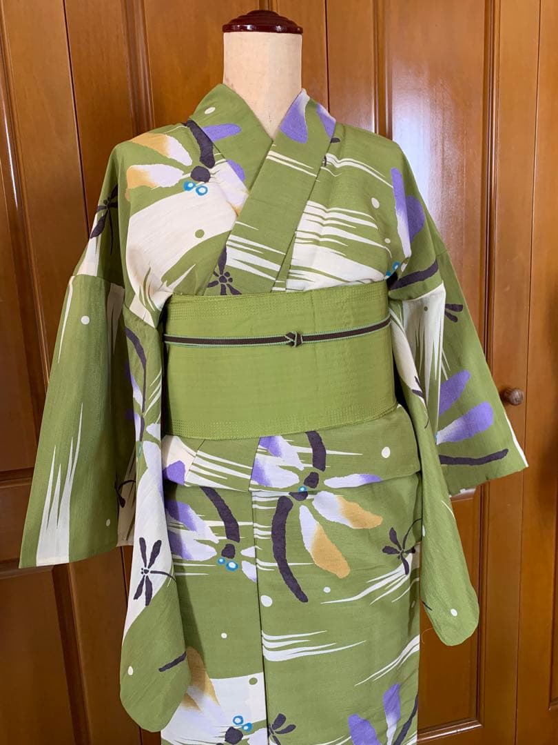抹茶色にとんぼの柄の浴衣　夏着物と半幅帯真田紐　高級ポリエステル素材