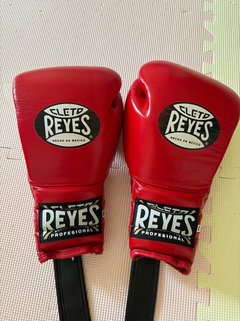 CLETO REYES ボクシンググローブ レッド 14オンス