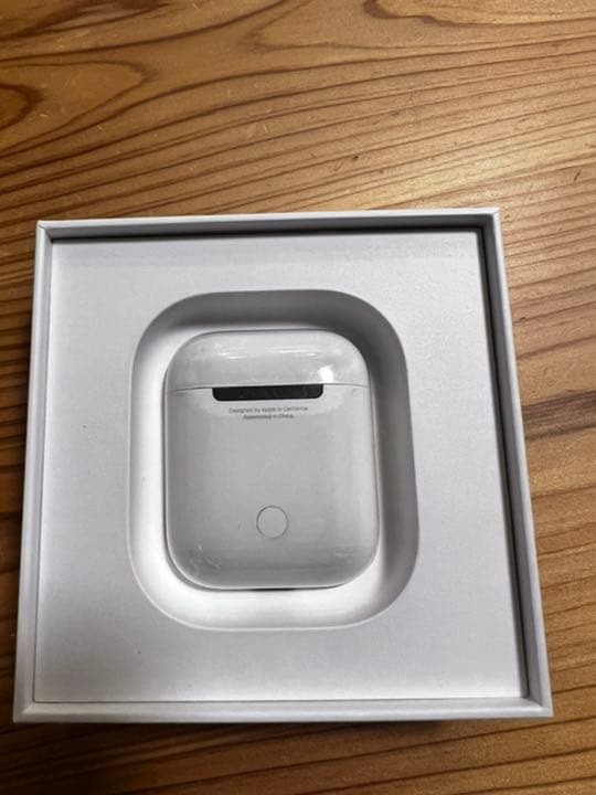 ヘッドホン APPLE airpods