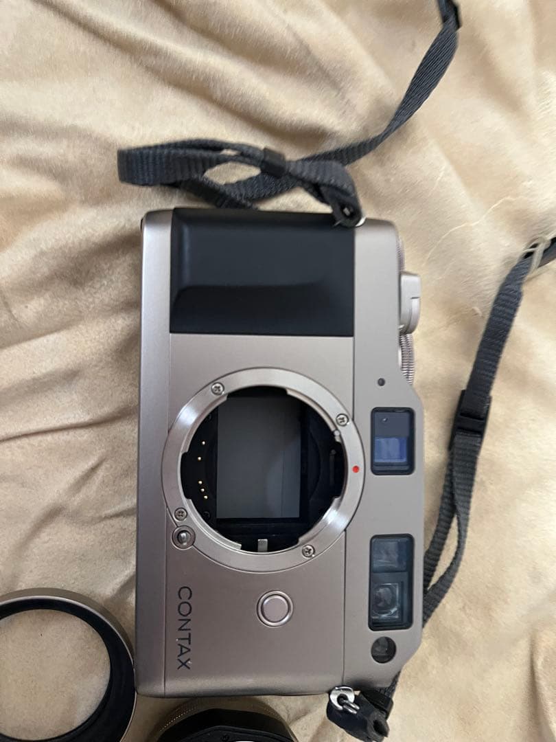 CONTAX G1 レCarl Zeiss 28mm、f2.8付き