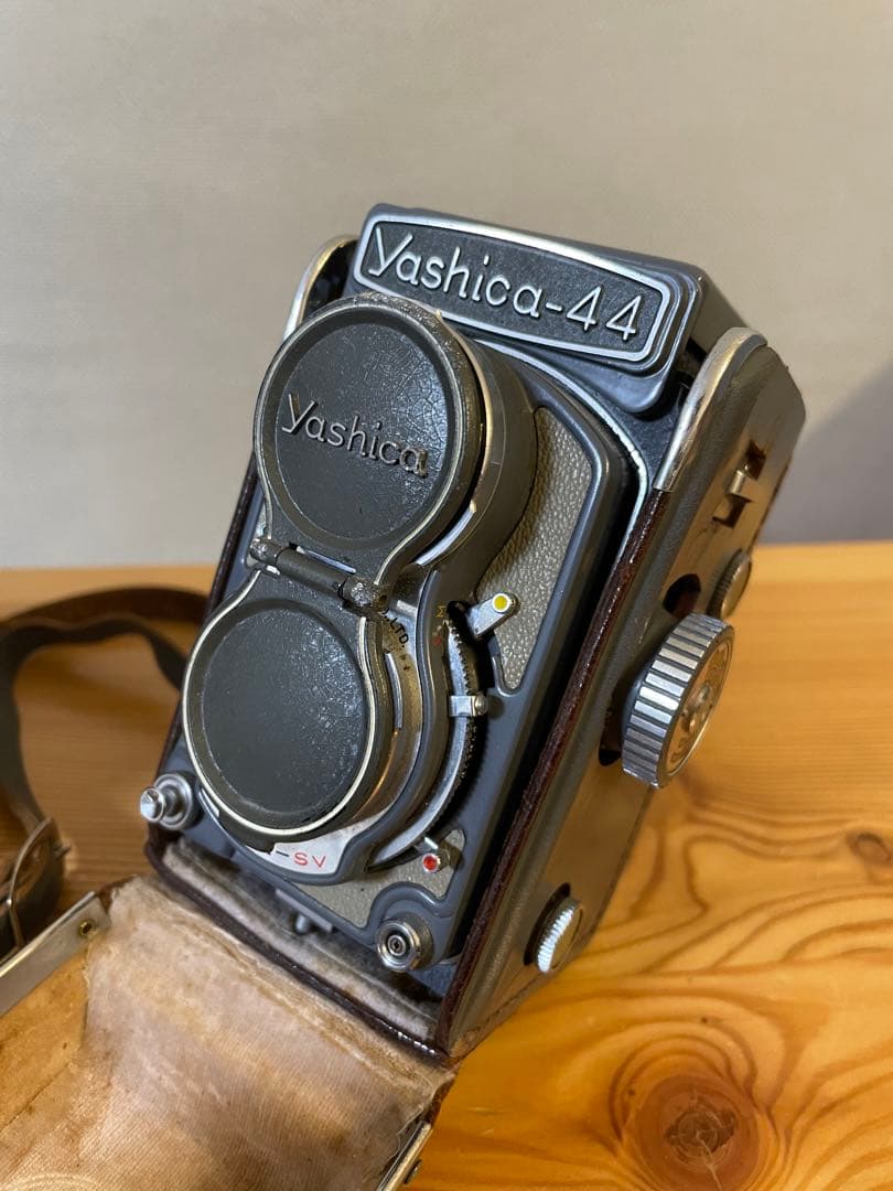 YASHICA 44 昭和レトロ　カメラ　yashica