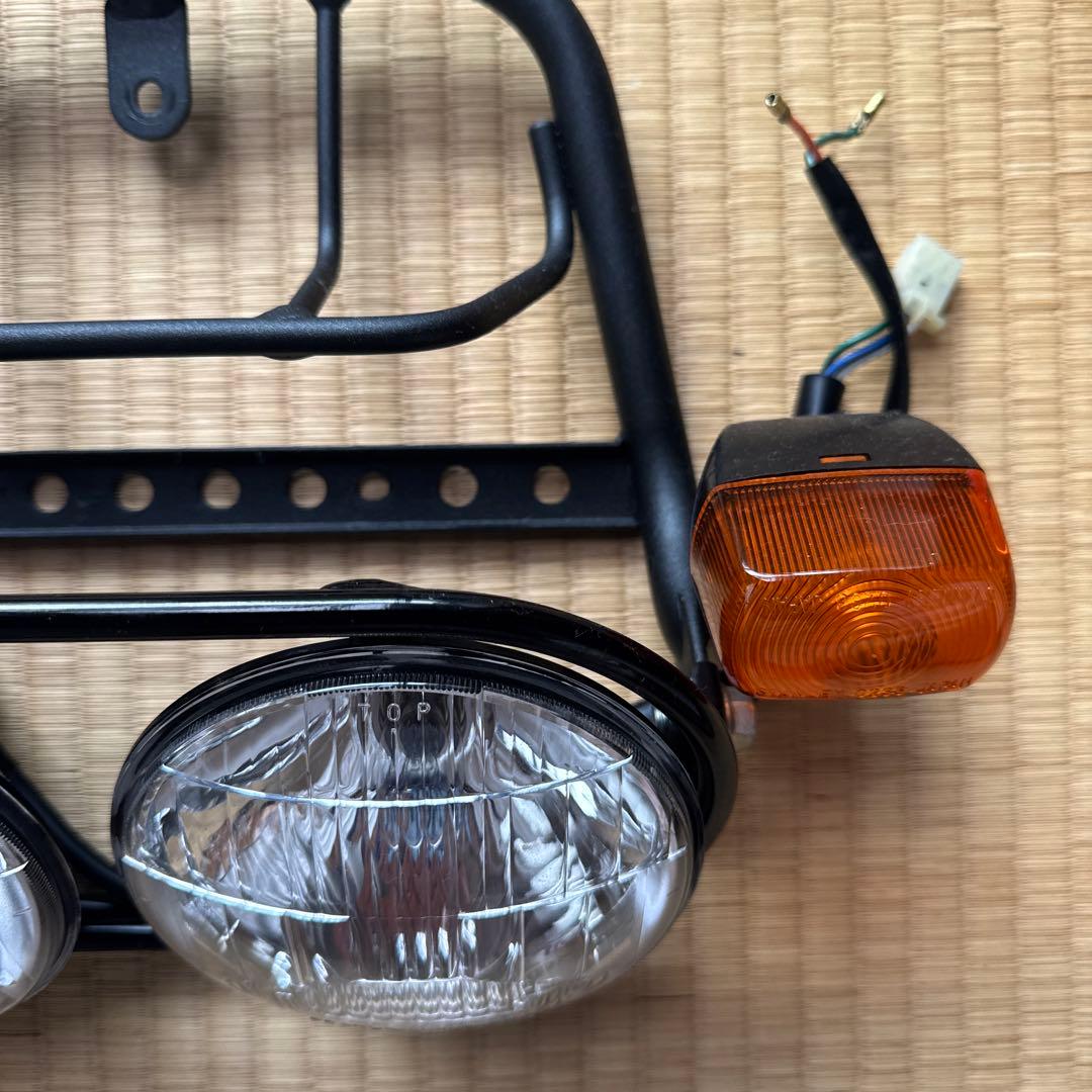 ズーマーAF58 純正ヘッドライト・ウィンカー・ステーセット