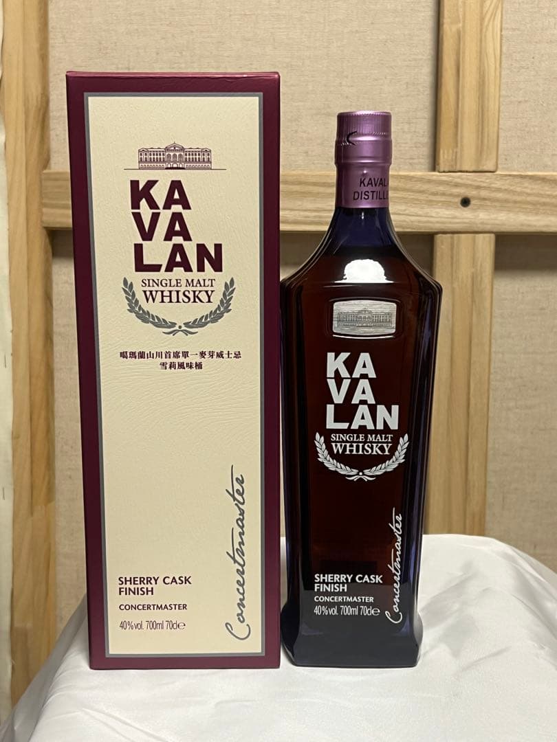 KAVALAN シングルモルトウイスキー シェリーカスクフィニッシュ　箱付き
