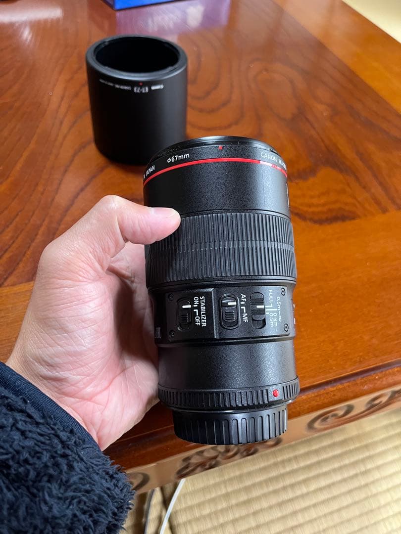 ギズ無し 美品　Canon EF 100mm f/2.8L IS USM レンズ