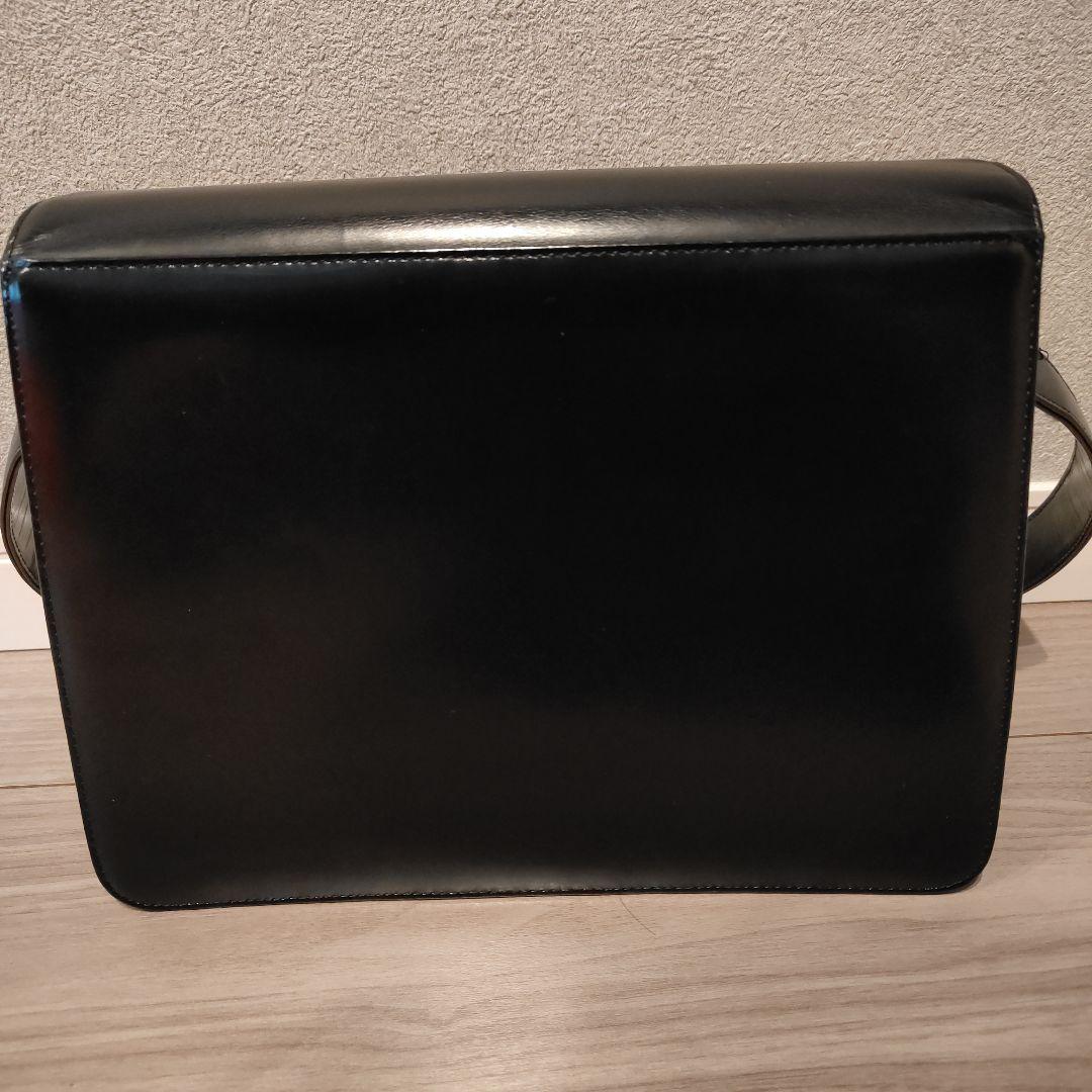 K*e様 ブラック レザー ショルダーバッグ