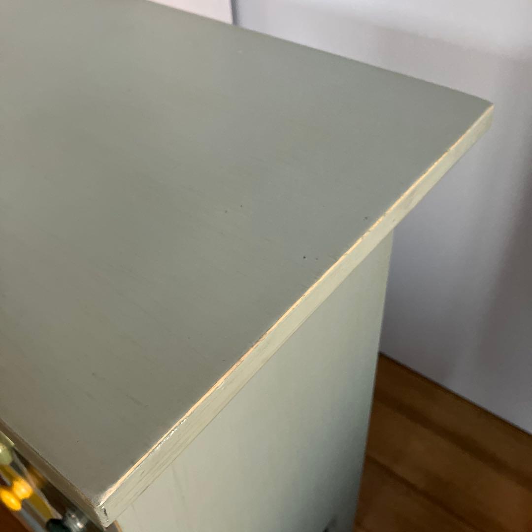 カラフルな木製チェスト 4段引き出し