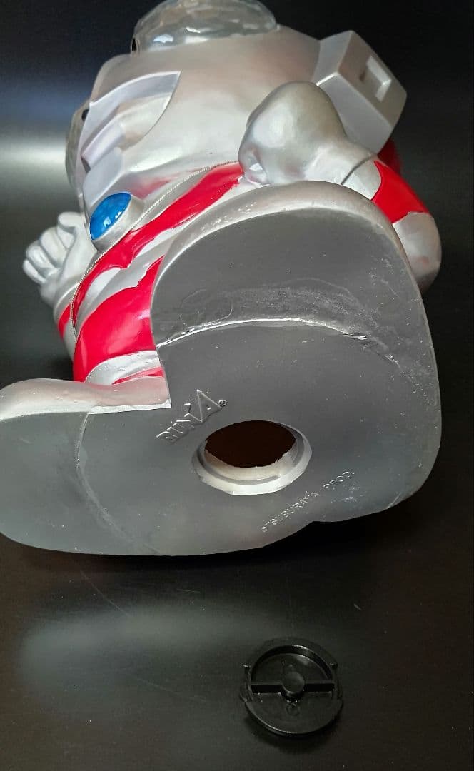 ULTRAMAN BIG MONEY BANK 大きな貯金箱