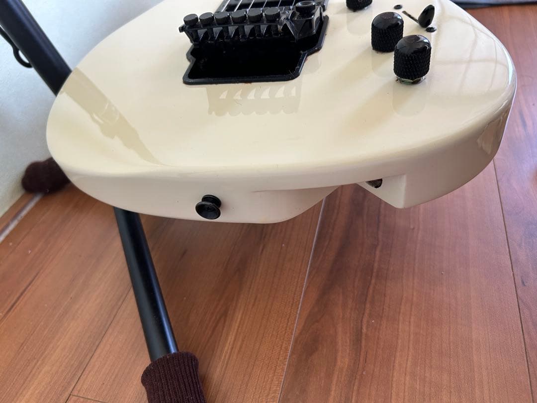 YAMAHA エレキギター ホワイト バスウッド 24フレット