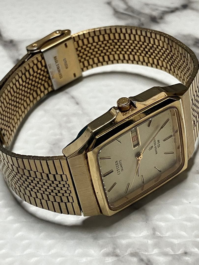 ★CITIZEN スクエア(角型)。1980年代前後製造。ヴィンテージ。動作品。