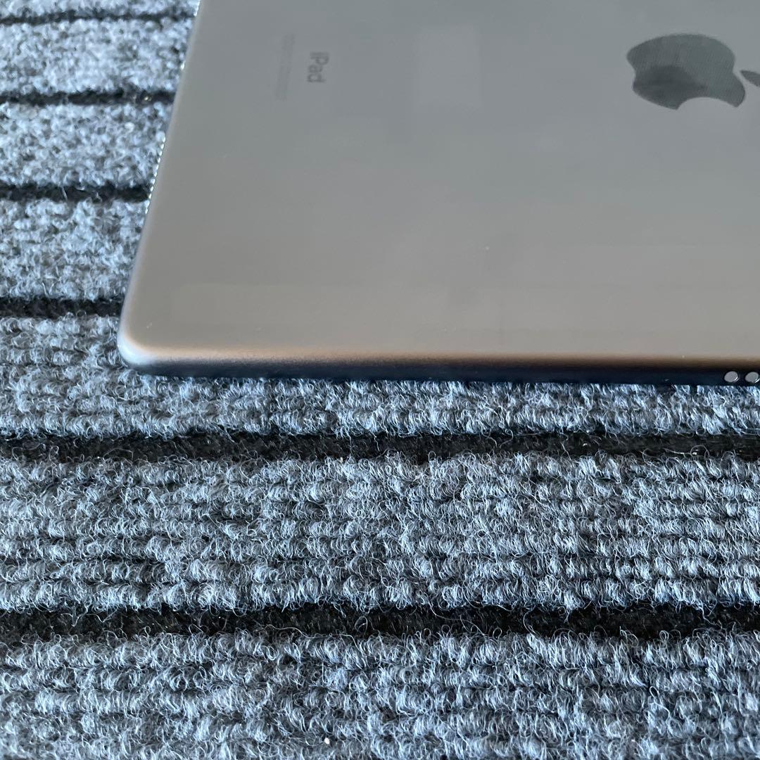 38【早い者勝ち】 iPad Air3 3世代 64GB SIMフリー