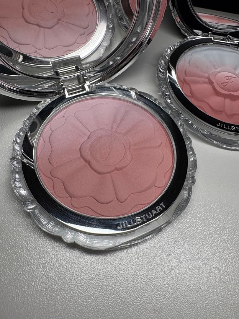 ジルスチュアート　パステルペダルブラッシュまとめ売り