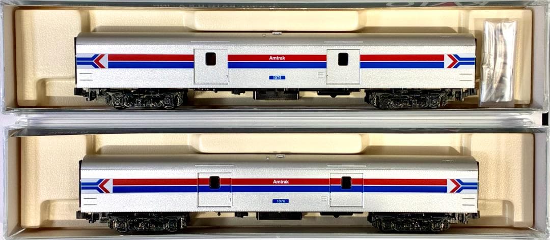 ☆ Amtrak スーパーライナー 客車＆牽引機　F40PH重連モデル☆彡