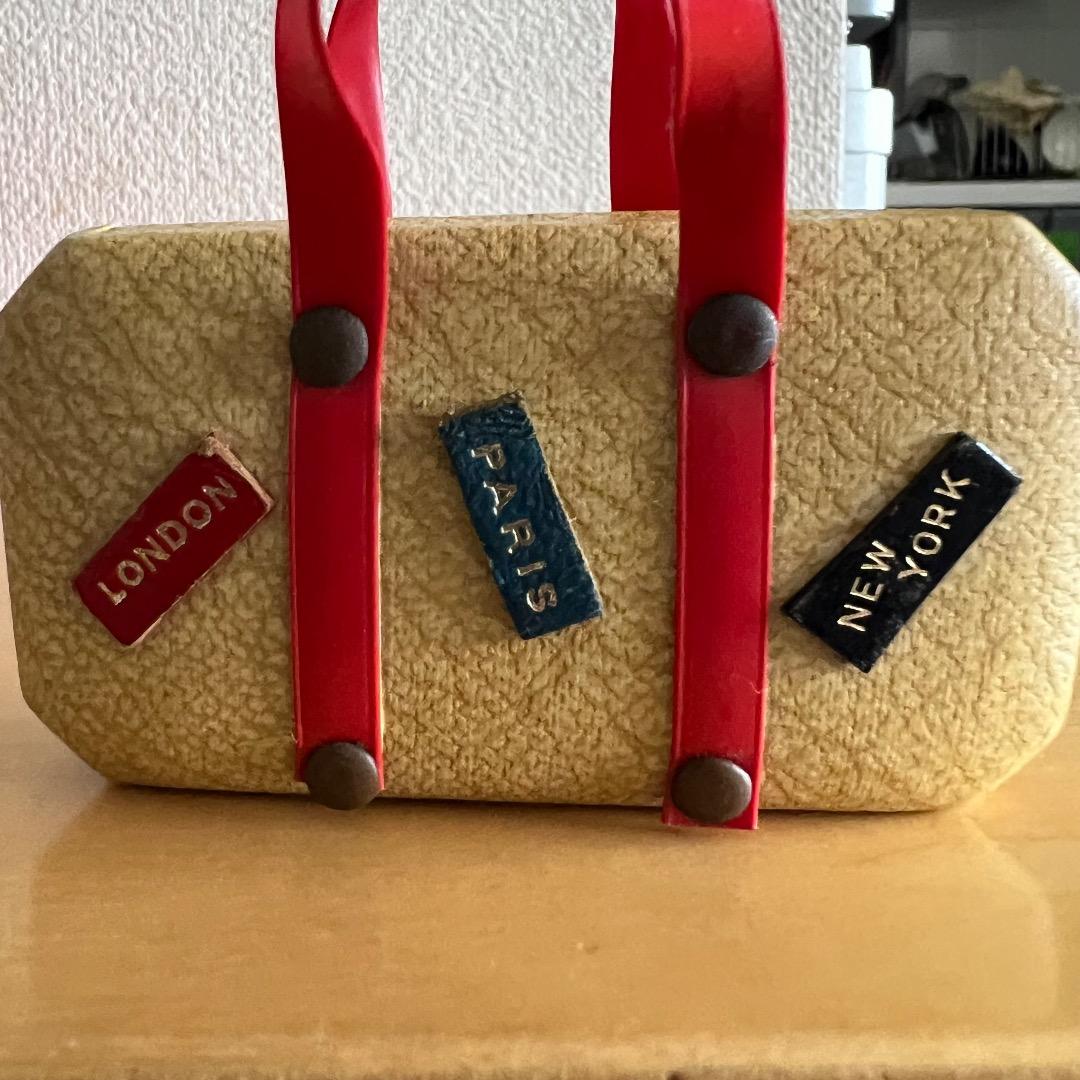 イギリス　ヴィンテージ　スーツケース型ミニネイルセット