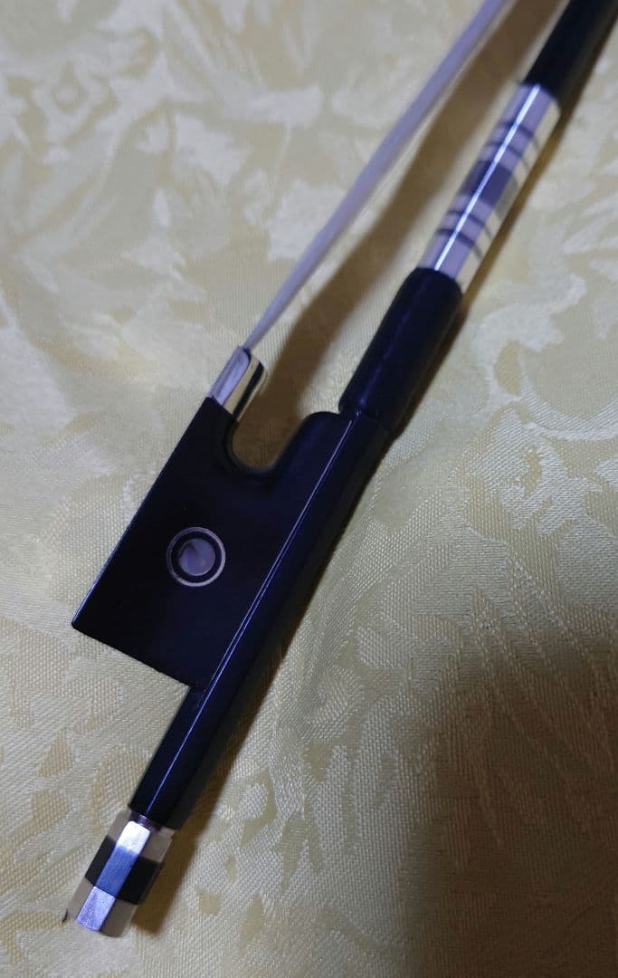 ぽ*)様 新品！カーボンファイバー弓4/4サイズ！