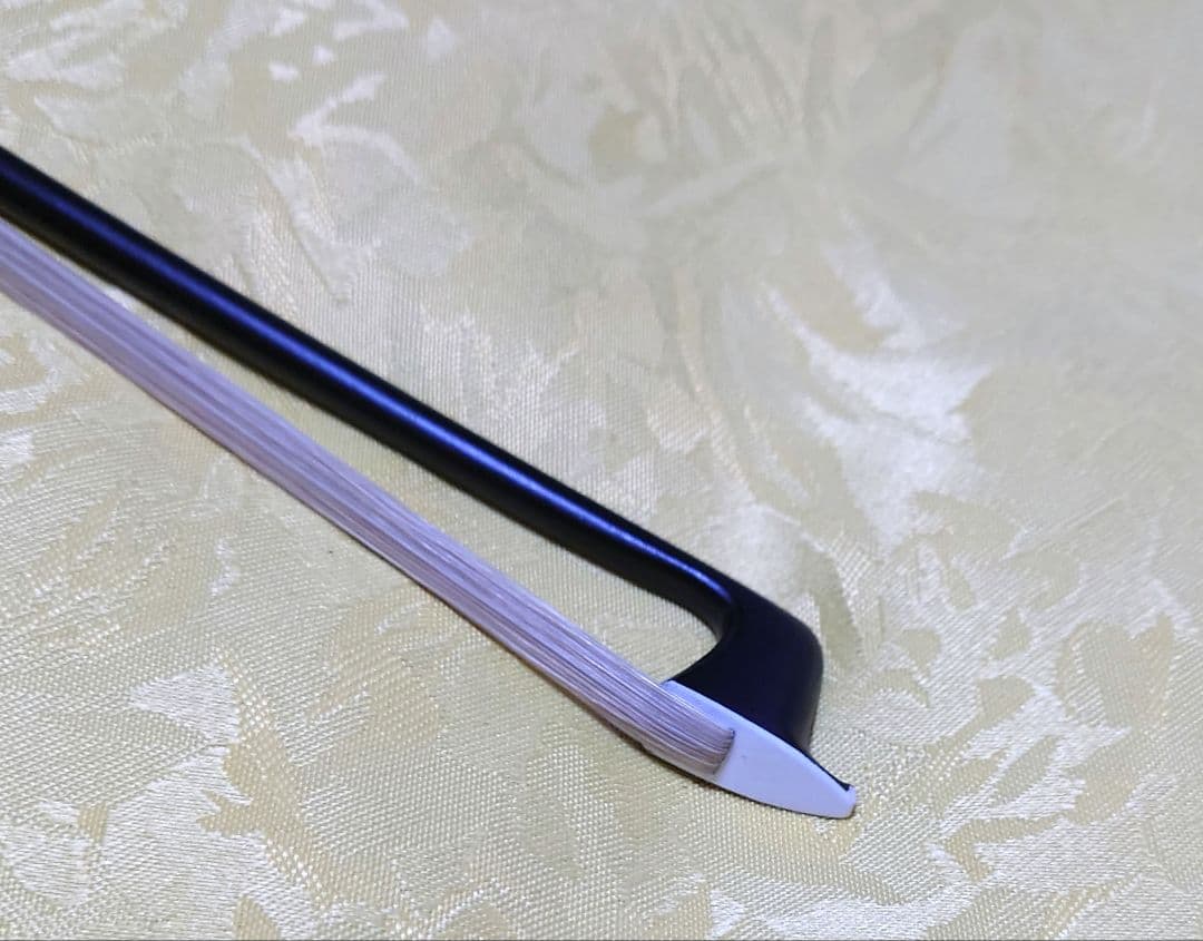 ぽ*)様 新品！カーボンファイバー弓4/4サイズ！