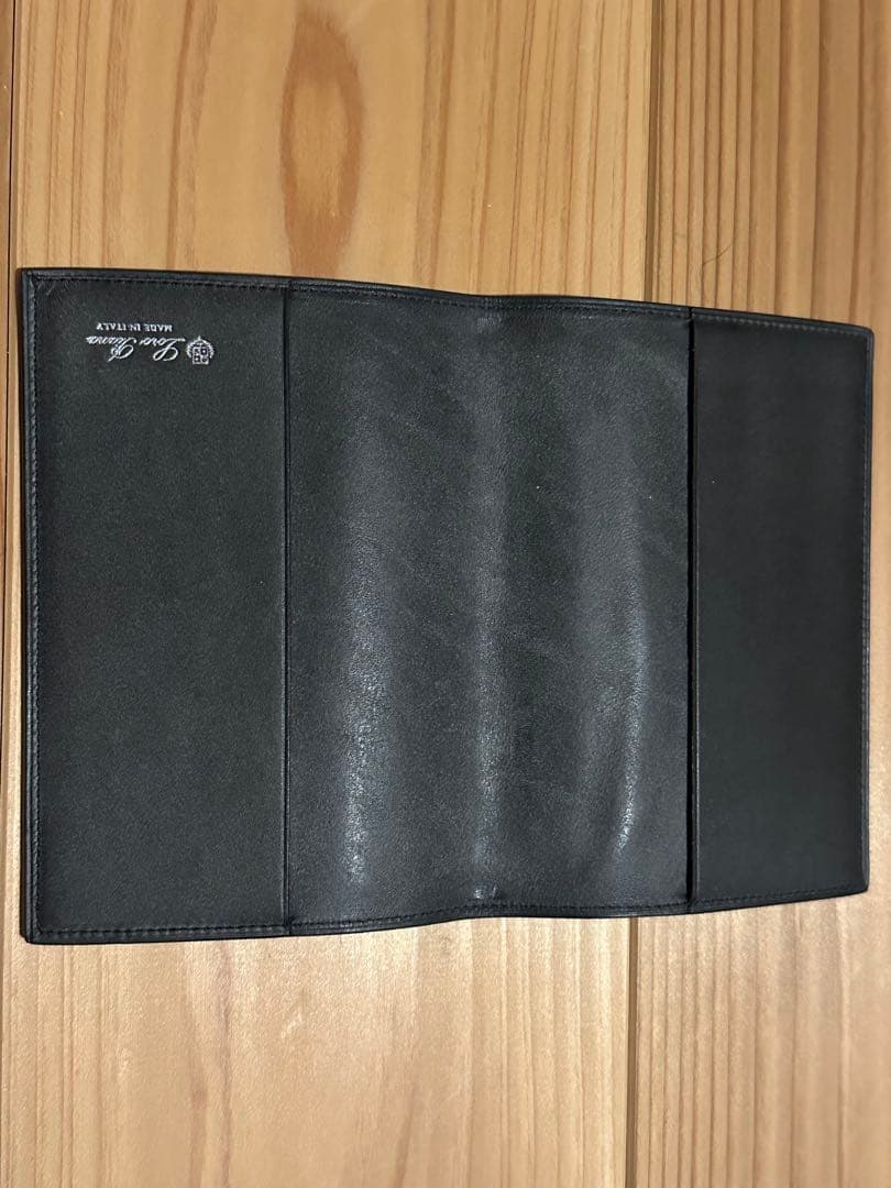 Loro Piana レザー 高級パスポートケース　未使用品