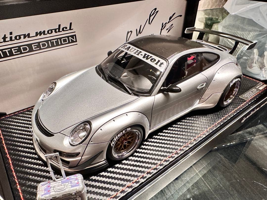 RWB997イグニション限定版リモア付き