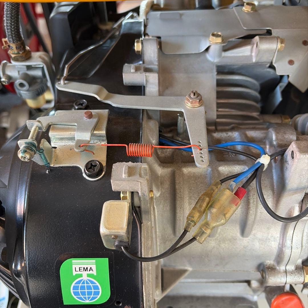 三菱2500M 発電機 MITSUBISHIエンジン