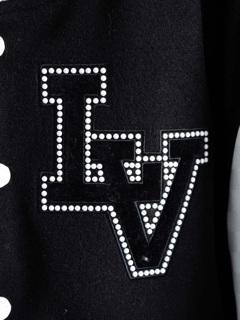 Louis Vuitton スタジャン ブラック/ホワイト