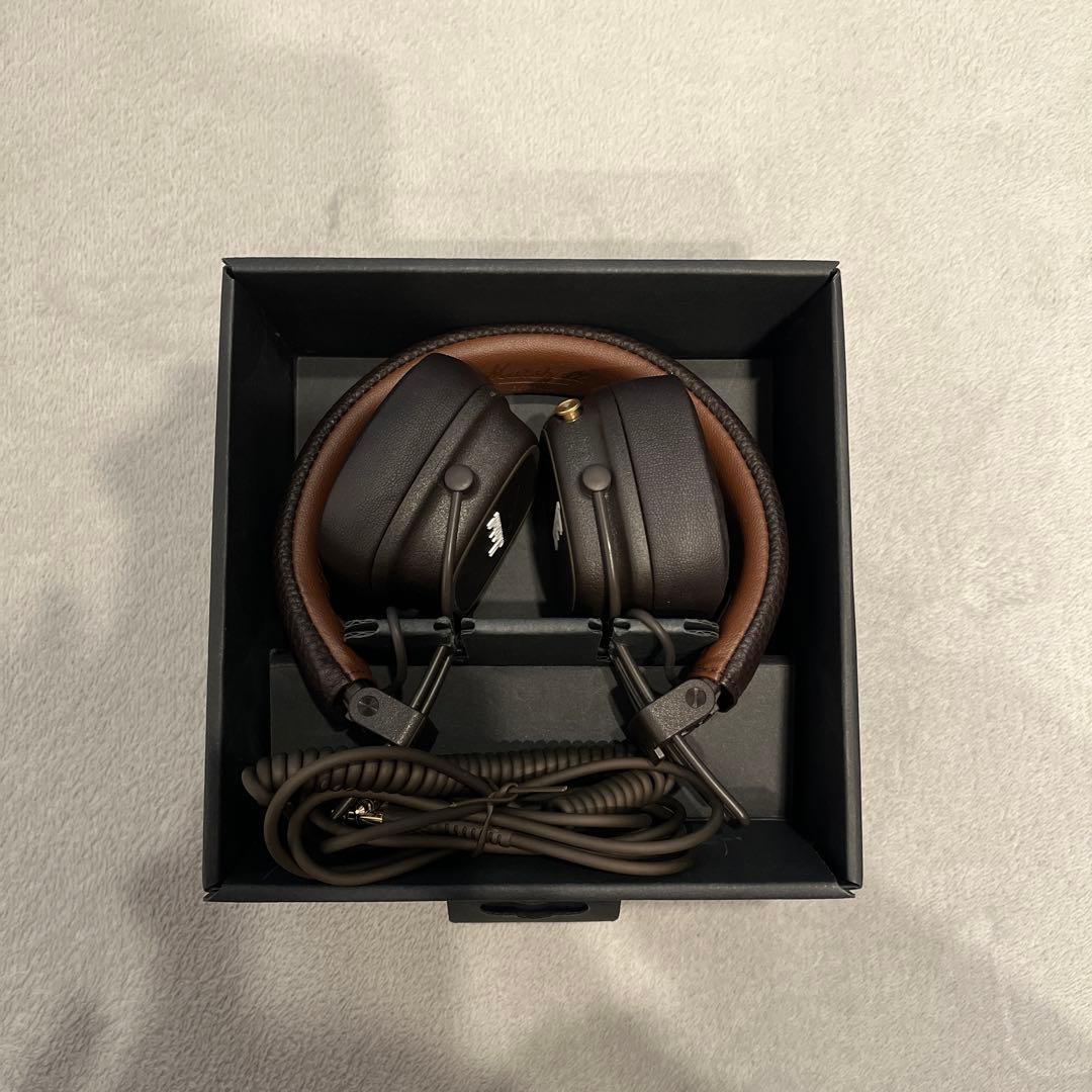 Marshall Major IV ワイヤレスヘッドフォン BROWN