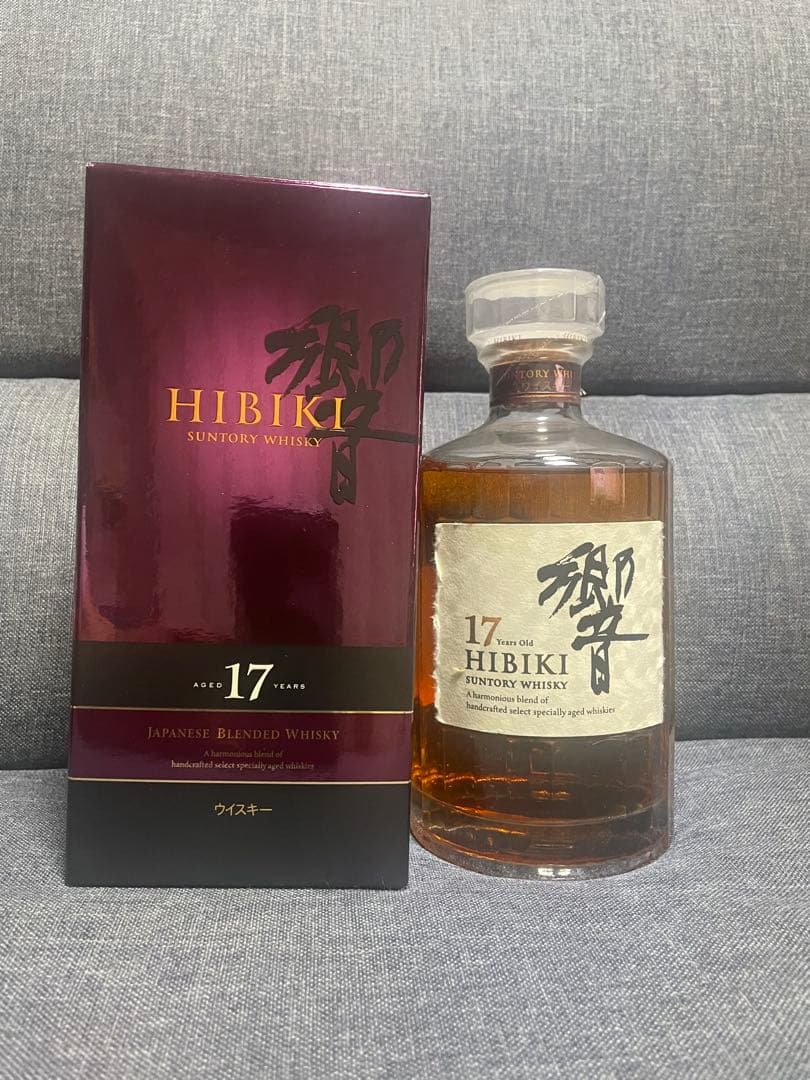 響17年　Hibiki 17 Year Old Japanese Whisky