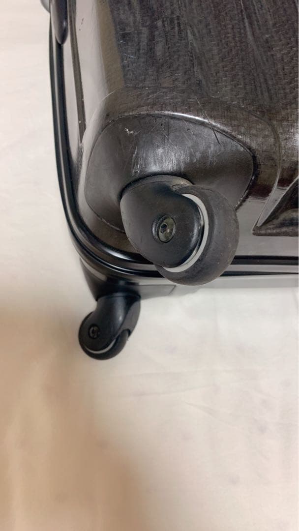 サムソナイト コスモライトスーツケース キ ヤリーケース68L