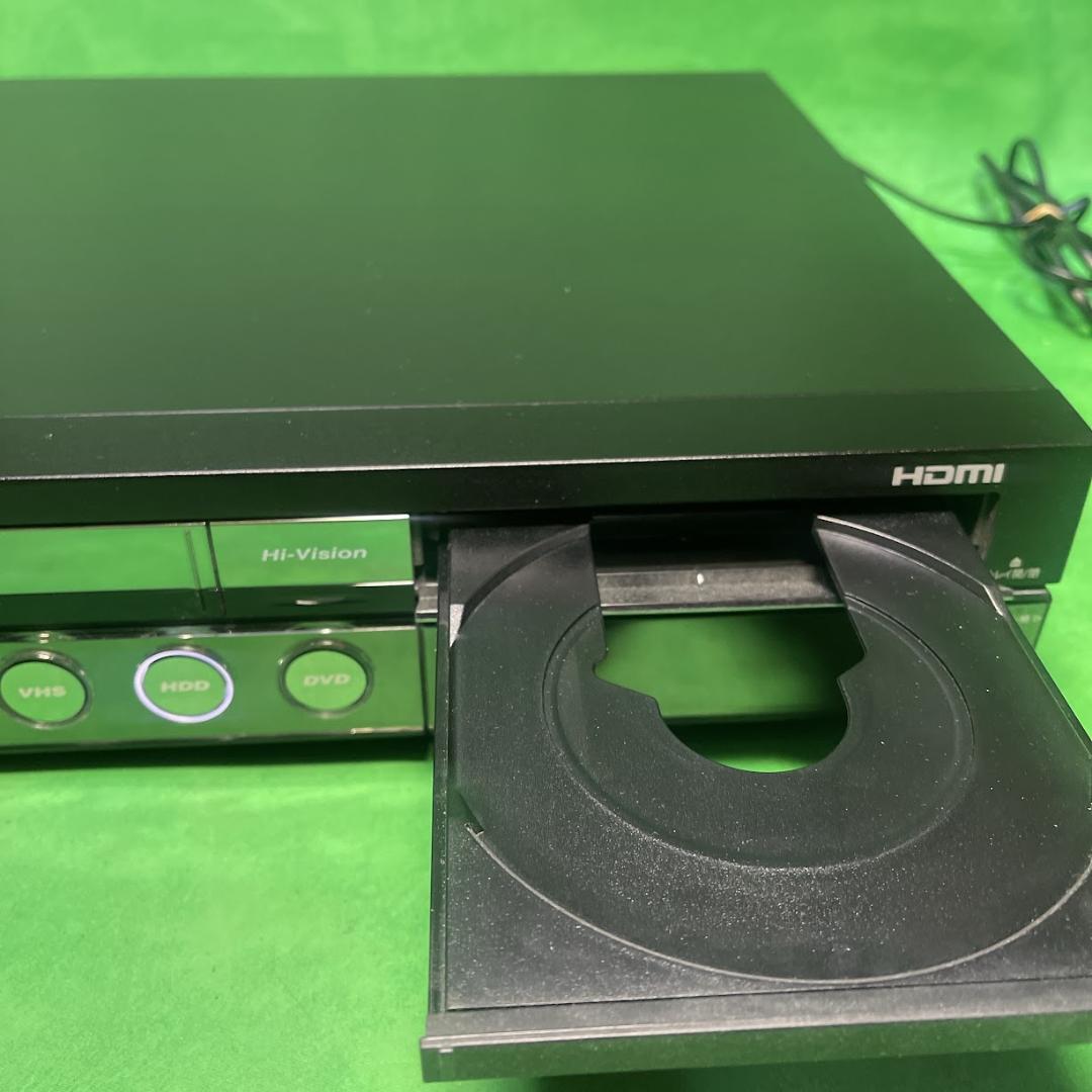 美品シャープ DV-ACV52　地デジ対応 HDDビデオ一体型DVDレコーダー