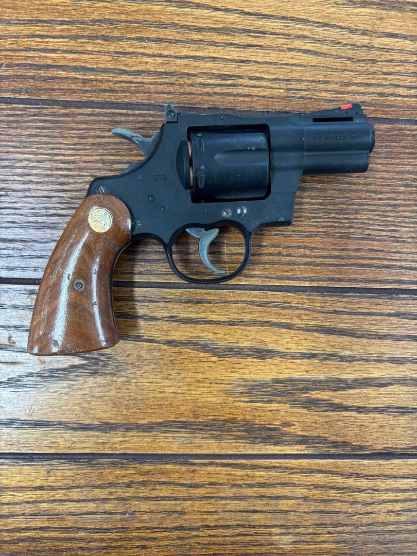 MGC製モデルガン、 New_MGC製木製グリップ付き