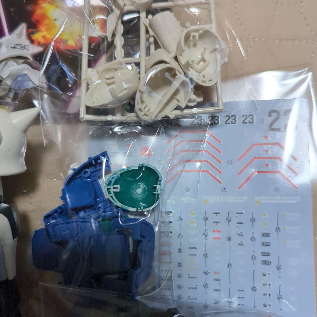 MG 1/100 シンマツナガ専用ザクII(カスタムタイプ)　完成品