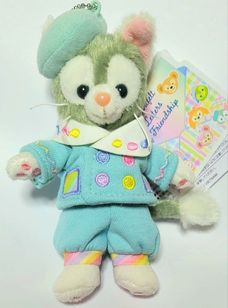 ぬいぐるみバッジ　７種　ダッフィーのハートフェルトレターズオブフレンドシップ