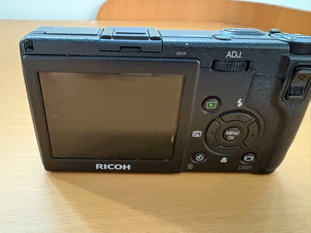 RICOH GR DIGITAL コンパクトデジタルカメラ　ジャンク