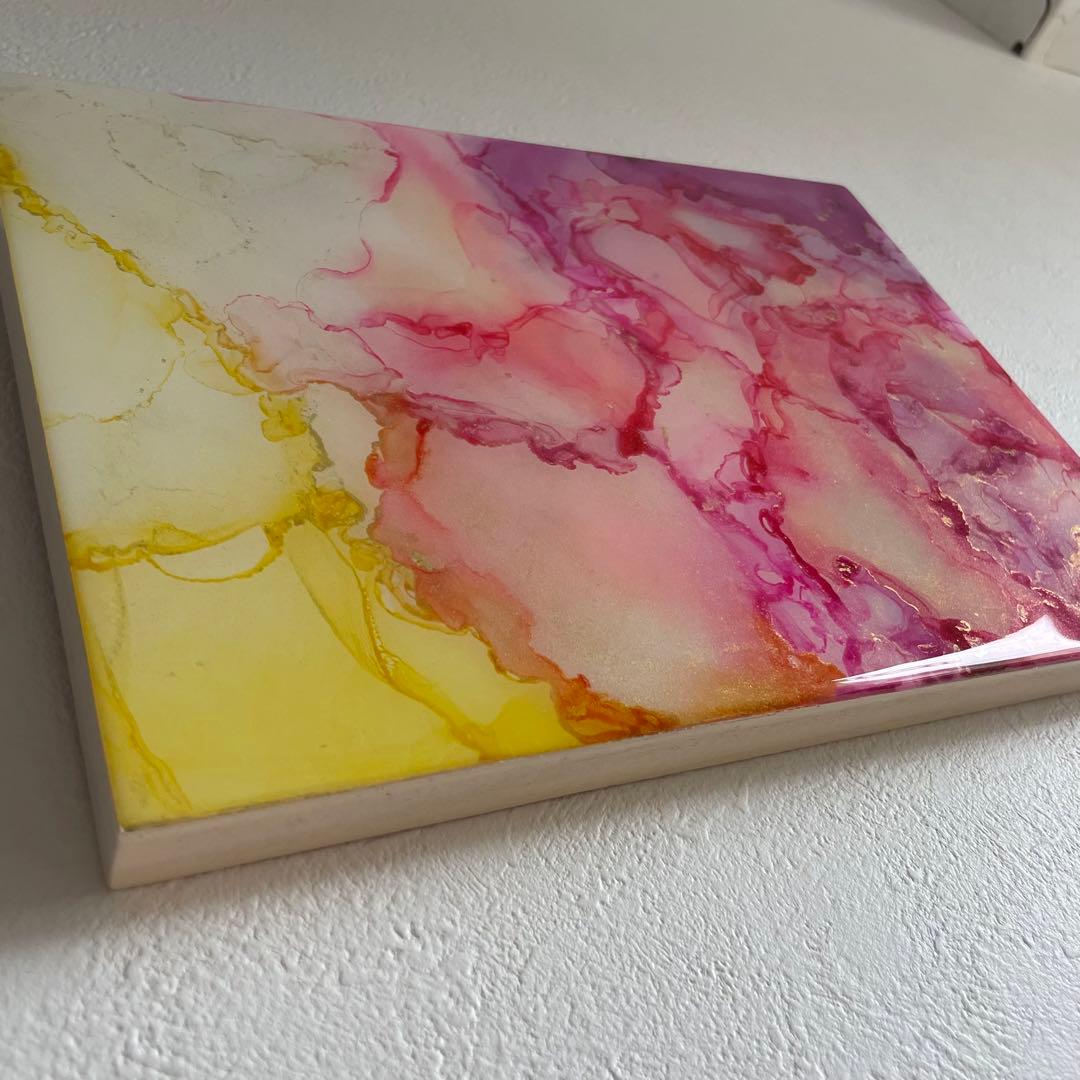 アルコールインクアート　ピンク　紫　黄色　レジン　パネル　木製　29.6×21
