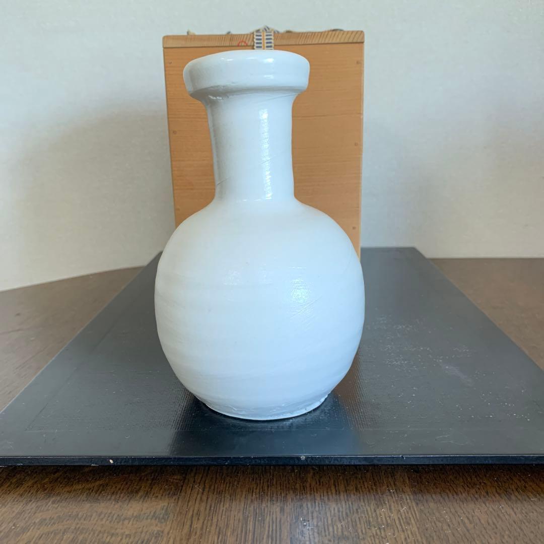 秀逸作品『陶芸作家 鯉江良二』 唯一無二の白いつぼ　オブジェ　在銘 共箱