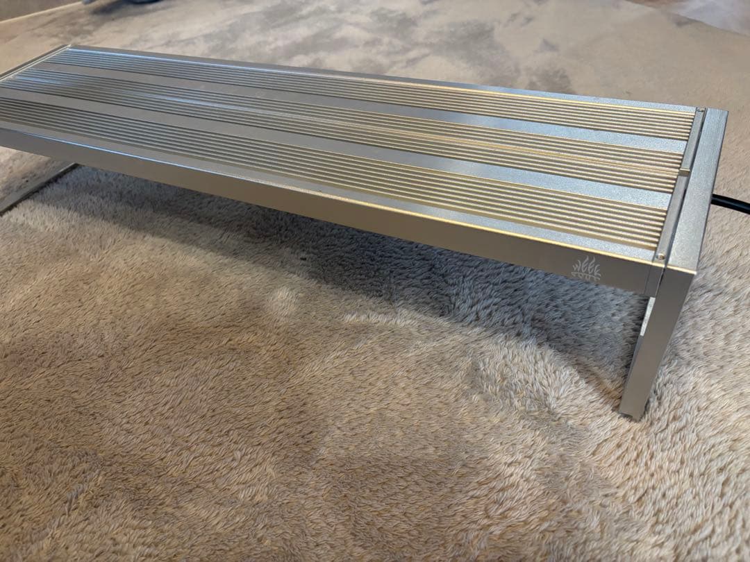 WEEK AQUA L pro 60cm RGBライト