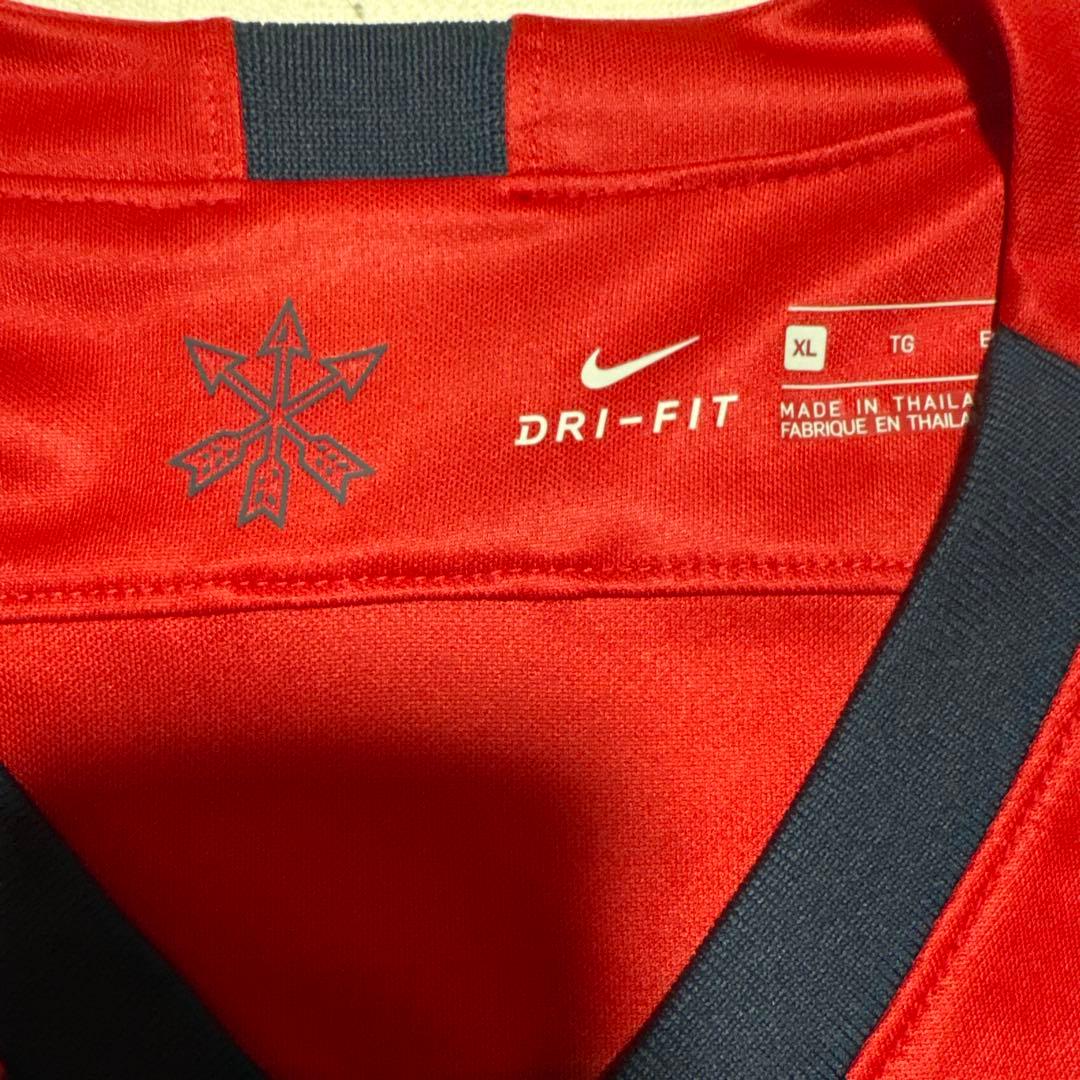 新品タグ付き　サンフレッチェ広島 × 広島カープ コラボ 限定ユニフォーム