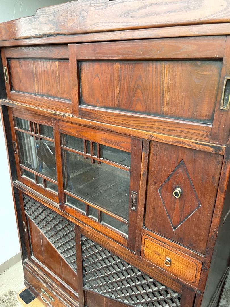 中国で購入した古い箪笥　唐木　購入前にコメント下さい