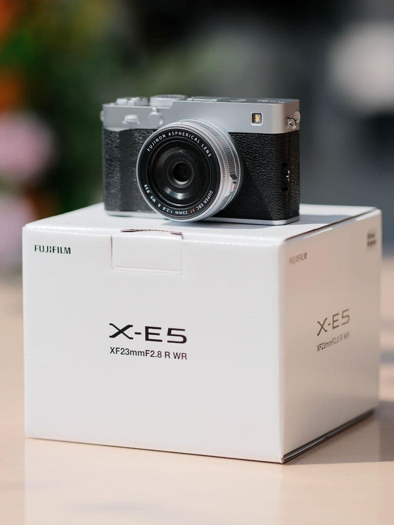 FUJIFILM X-E5 シルバー（本体のみ）新品未使用