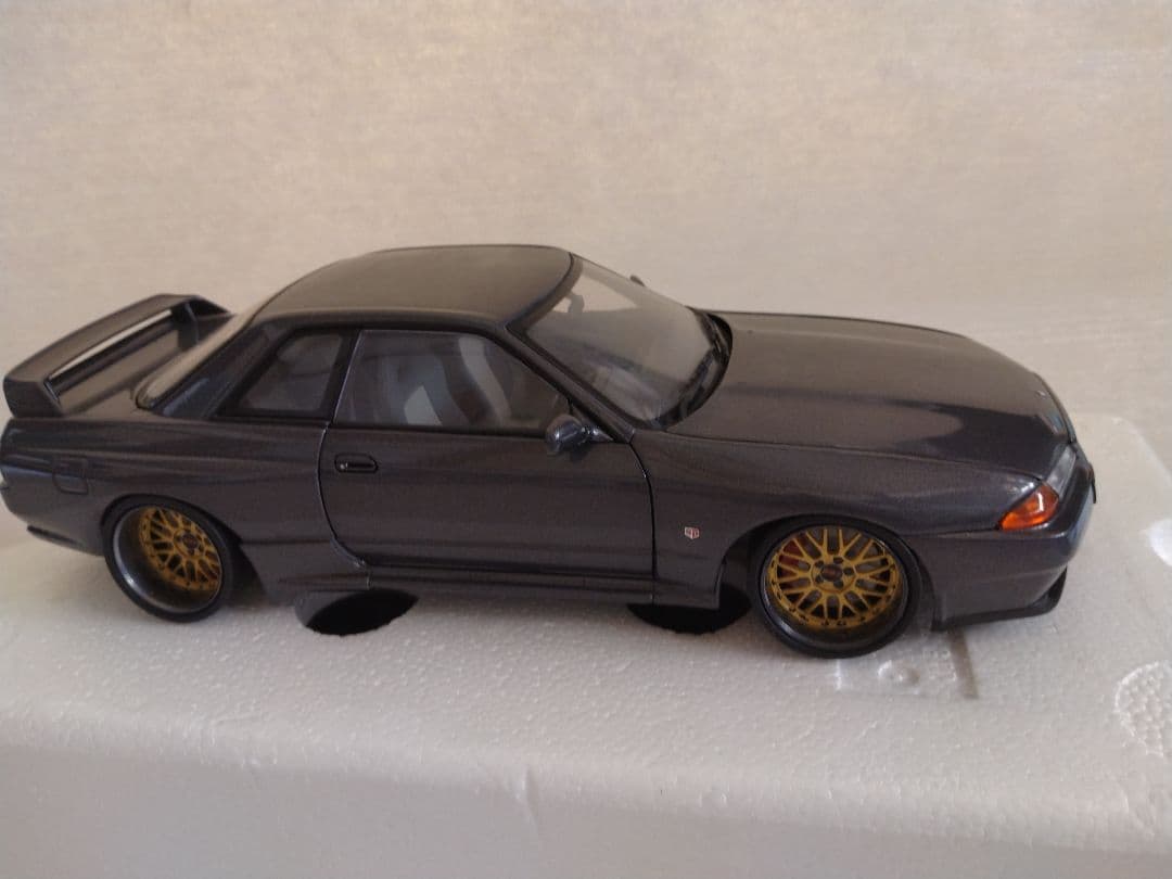 オートアート1/18　スカイライン　R32　GT-R　ニスモ　カスタム