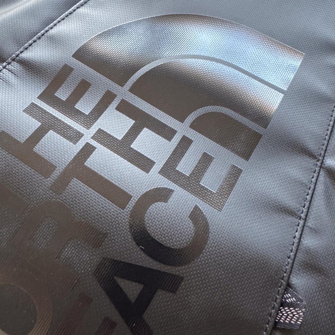 ザノースフェイス ベースキャンプローリングサンダー22インチ