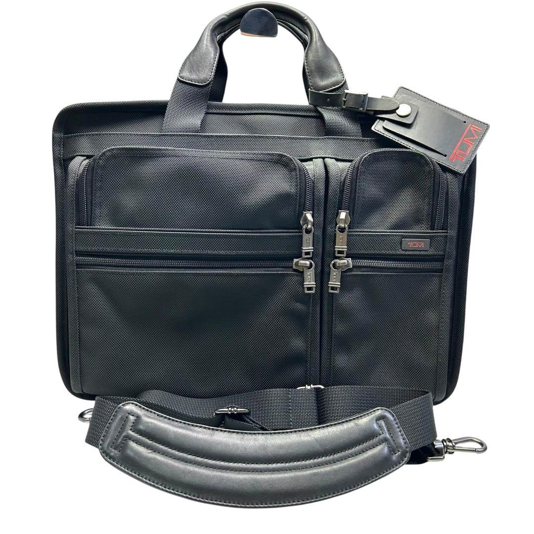 未使用級　トゥミ　TUMI ビジネスバッグ　ブリーフケース　オーガナイザー　2層