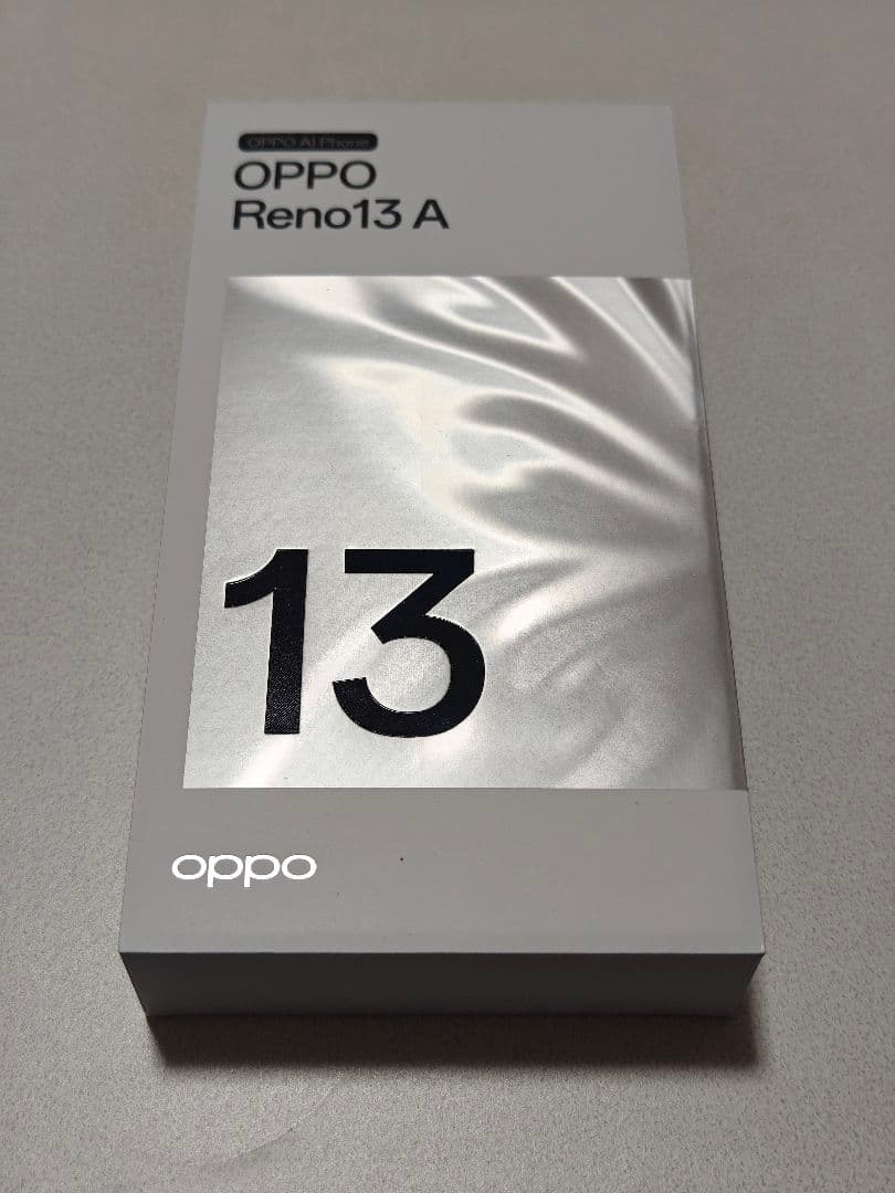 OPPO Reno 13A UQモバイル版　ルミナスネイビー