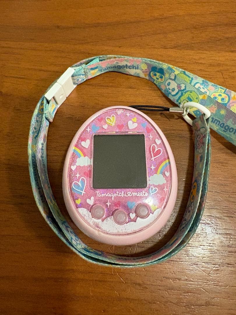 Tamagotchi meets ピンク ハートデザイン