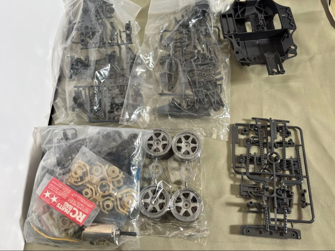 タミヤ　DOME MUGEN NSX 1/10 TA03R