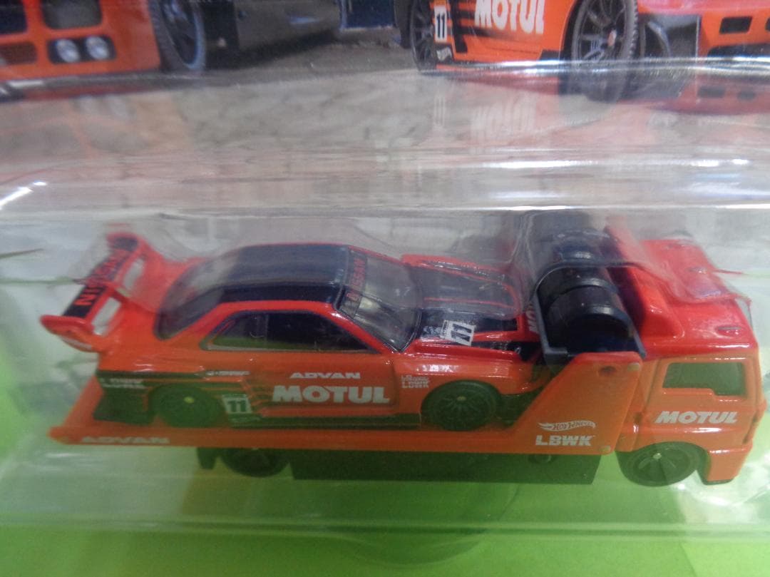 ホットウィール　チームトランスポート　LB-ER34　スーパーシルエット