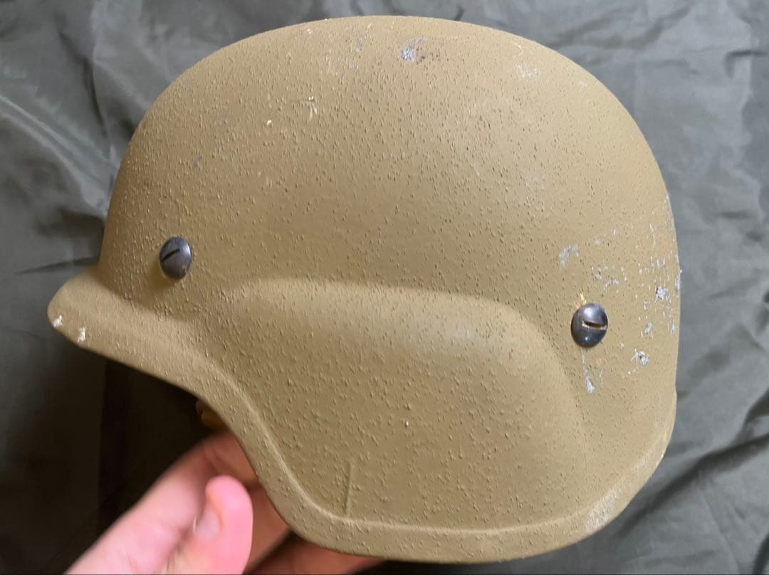 実物 放出品 アメリカ海兵隊 ヘルメット