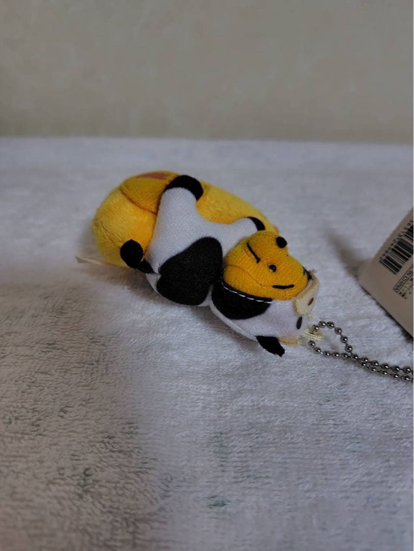 激レア　ディズニーストア プーさん 干支 ぬいぐるみ キーホルダー 丑 2009