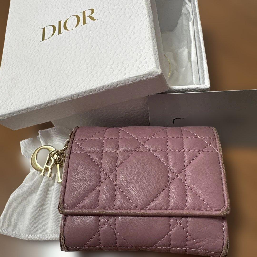 Dior 三つ折り財布 ピンク