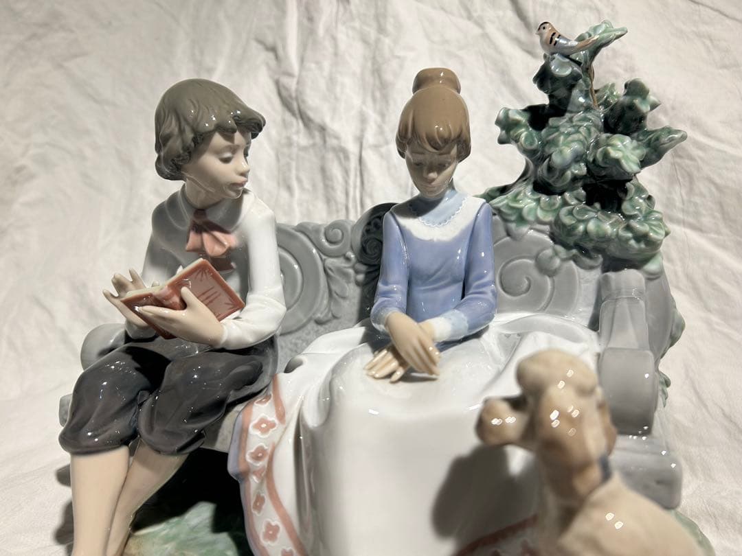 リアドロ　「ときめき」　廃盤品　男女と犬