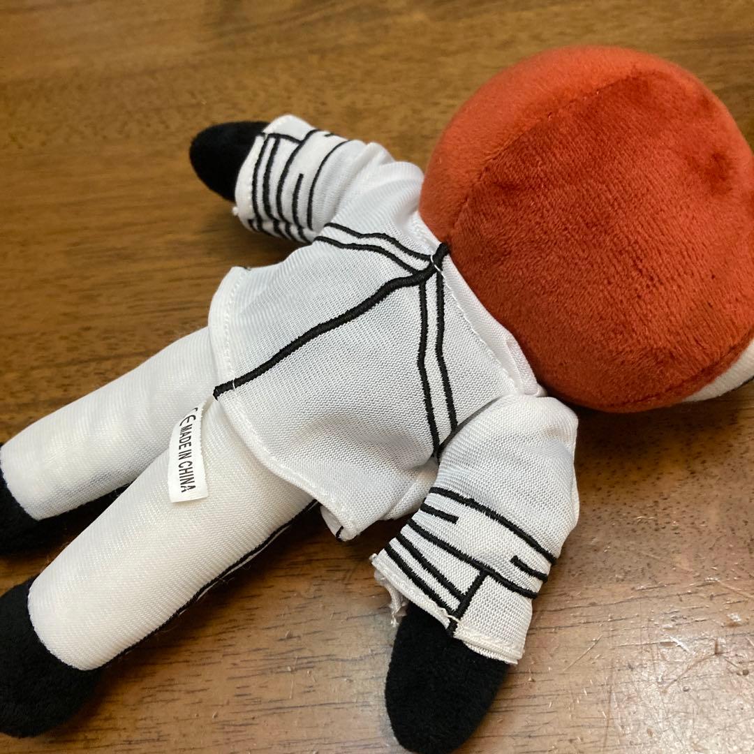 ぬいぐるみ　レインボーフレンズ　タキシード　宇宙人　目玉でかい